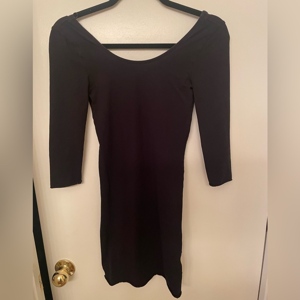 3/4 sleeve bodycon dress with open back
